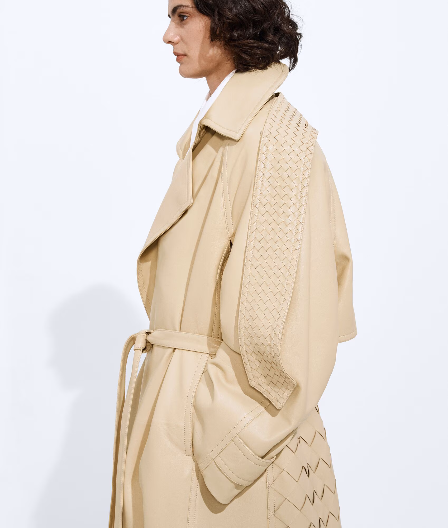 Leren trenchcoat met subtiele glans, aanzicht 2